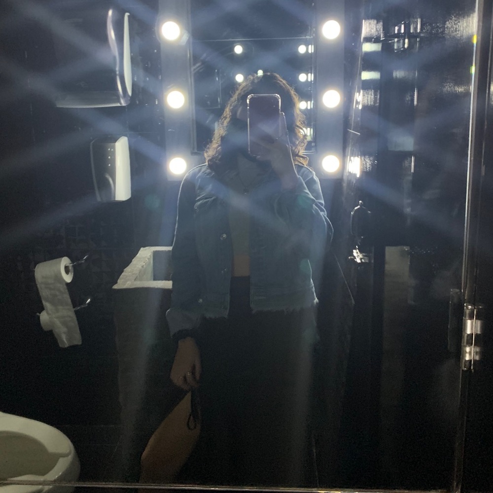 Meet your Posher, Mariaelena